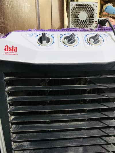 12 watt volt air cooler for sale in good condition