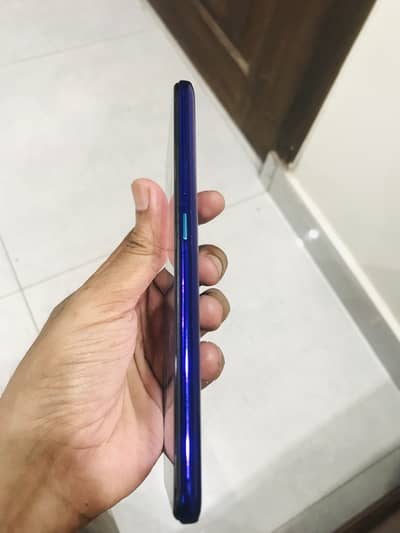 VIVO S1 Pro 4/128 GB in Genuinely Good condition