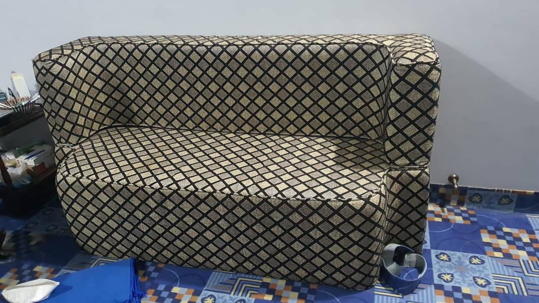 Bed come Sofa 1