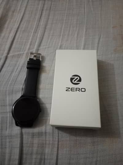 Watch 10/10 condition box and charger