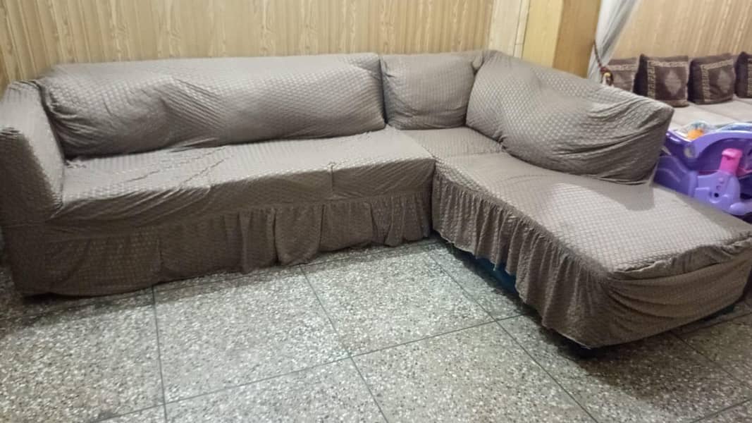 L shafe sofa 4