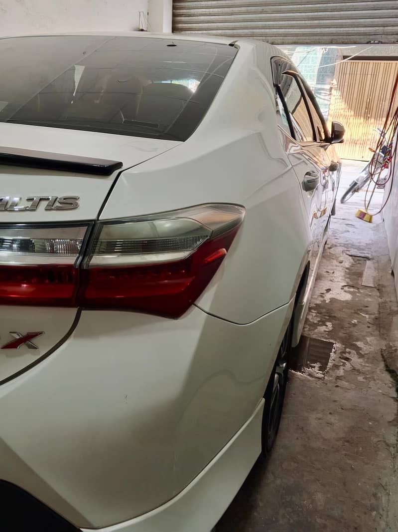 Toyota Corolla  Altis Grande 1.8 2021 model 2