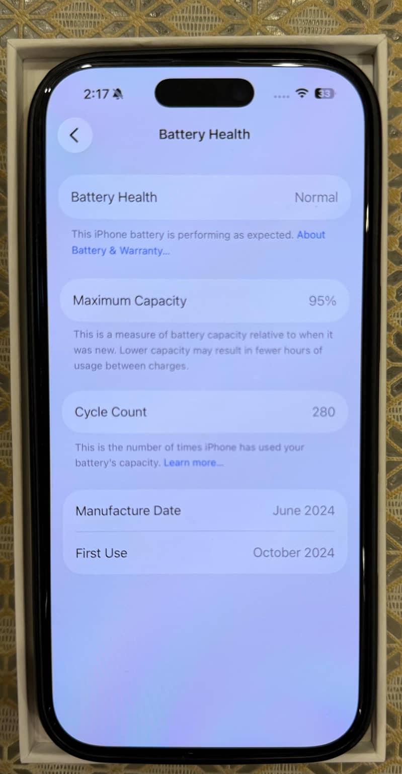Apple iPhone 16 Pro 4