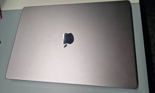 Apple Macbook Pro 14" M1 PRO