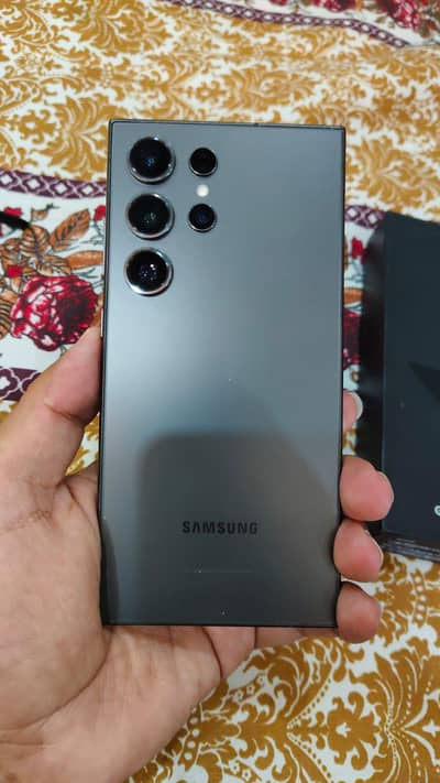 Samsung Galaxy S24 ultra 12Gb 256GB 10/10condition none PTA 1month use