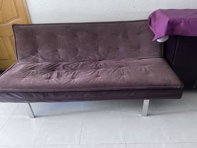Sofa come bed