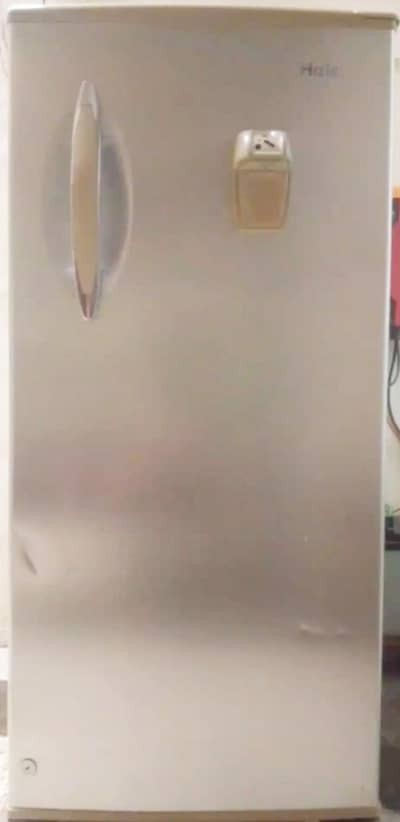 Haier Refrigerator for sale very good condition 100% walking
