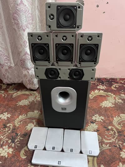 JBL SUB 300/230 WOFFAR AND Yamaha CUBES