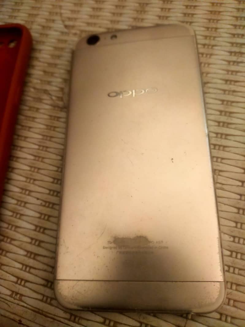 OPPO A57 2