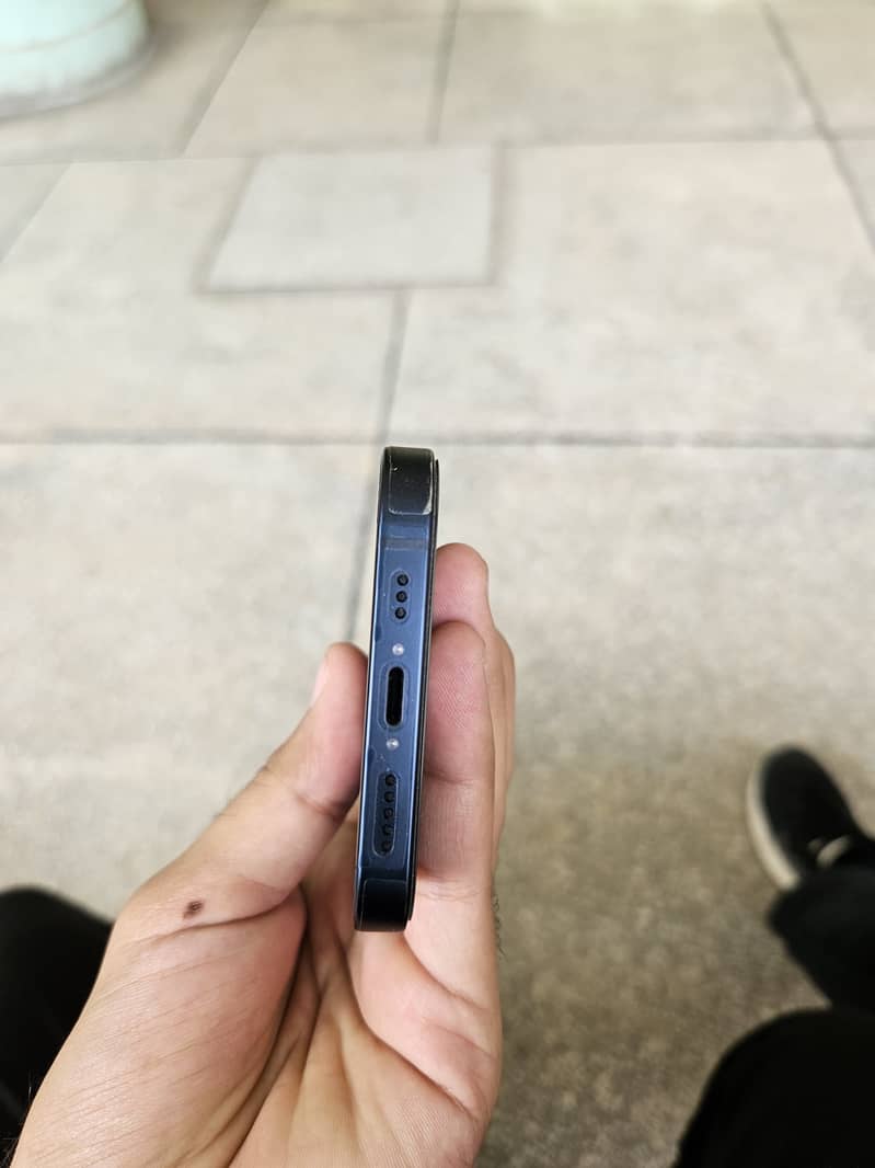 iPhone 13 jv 7