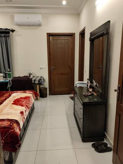 A beautiful furnished  2 bedroom 30*60 upper portion vailable for Rent