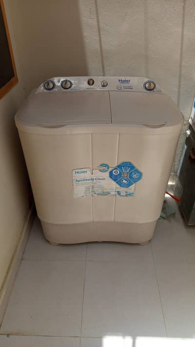 Haier Semi Automatic Washing Machine Very Good Condition in Karachi
