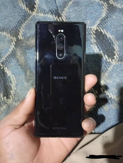 Sony Xperia 4