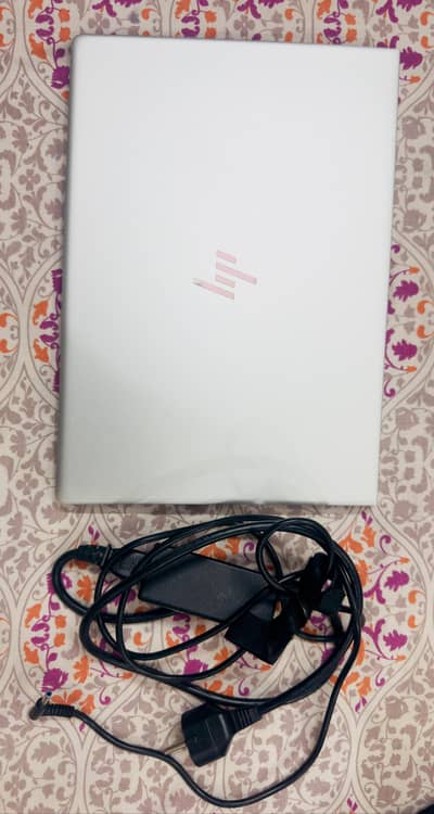 Hp elitebook core i5 ij excellent condition