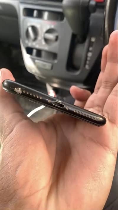 Iphone 7 Plus - 128GB - 100% battery health - Urgent Sale
