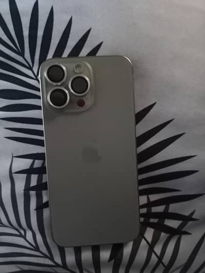 Apple iPhone 15 Pro Max