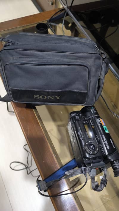 Sony HANDYCAM TR-315E
