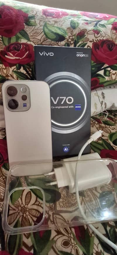 Vivo V70 5G 12gb 256gb
