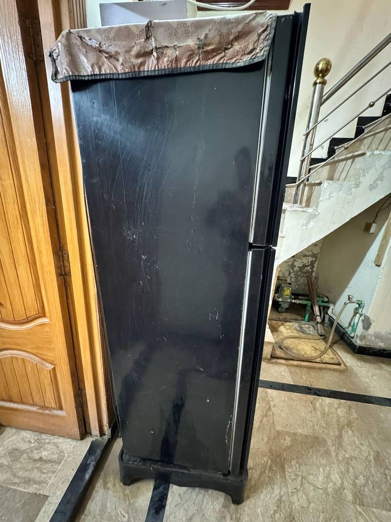 fridge with compressor 6