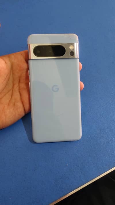 Google Pixel 8 Pro