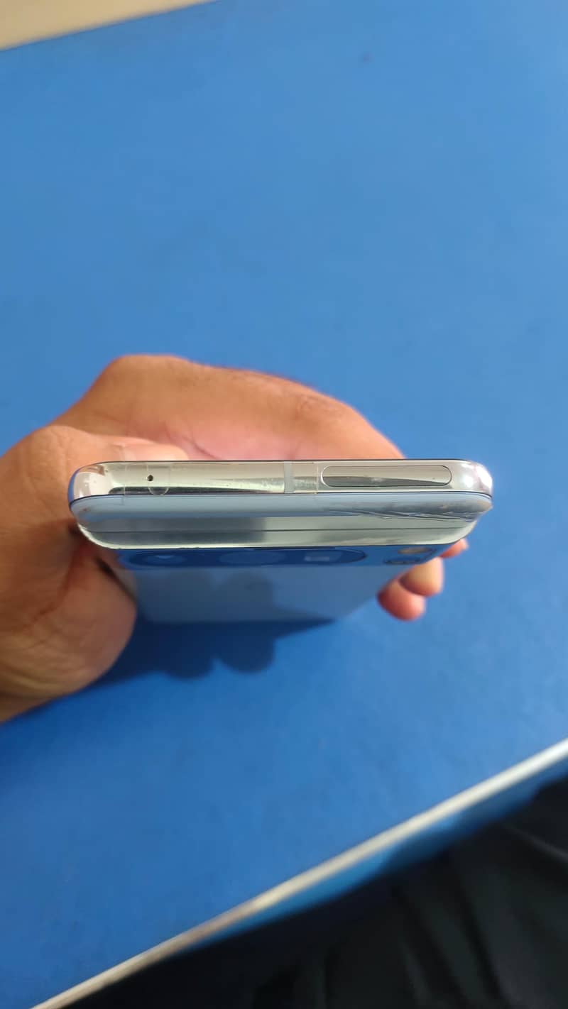 Google Pixel 8 Pro 4