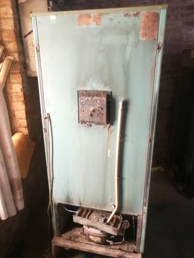2 adad fridge for sale not working 1 pel and 2 waves