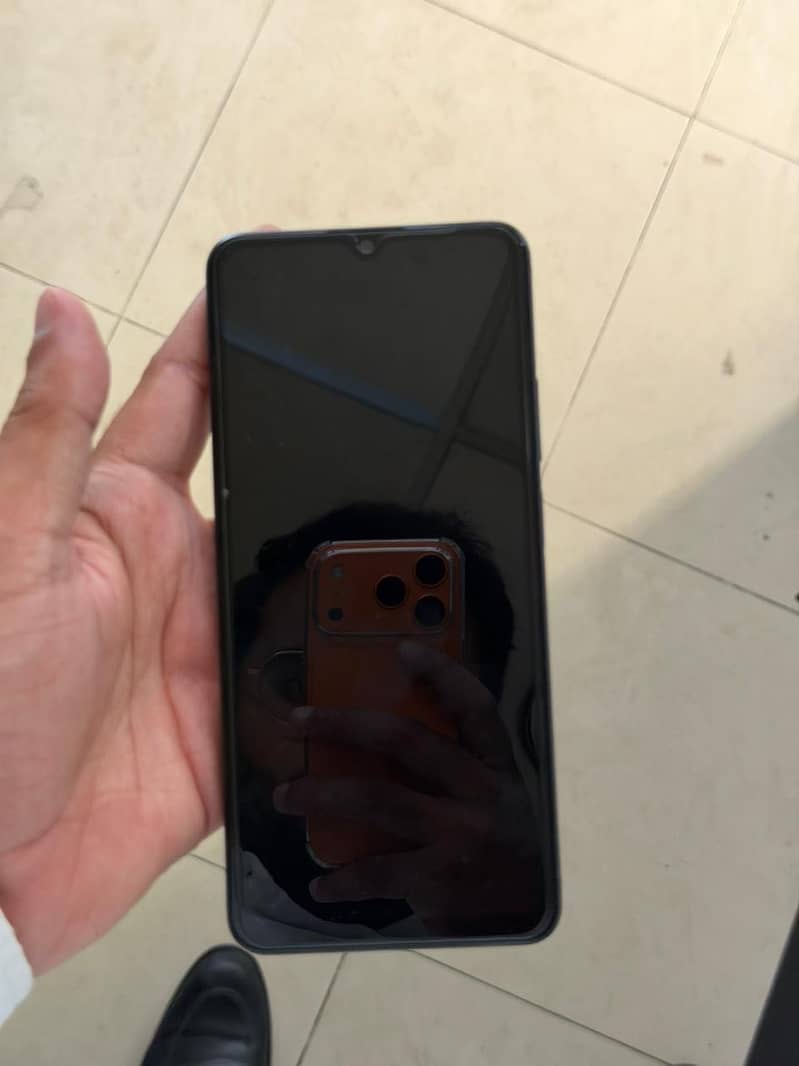 Realme Note 60x 6