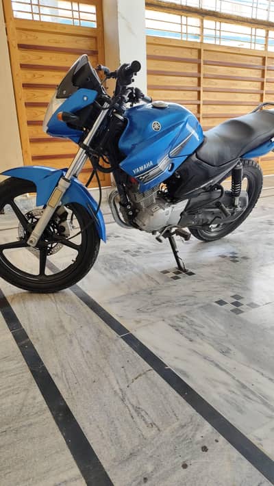 Yamaha ybr 125/ Yamaha ybr esd 16 model