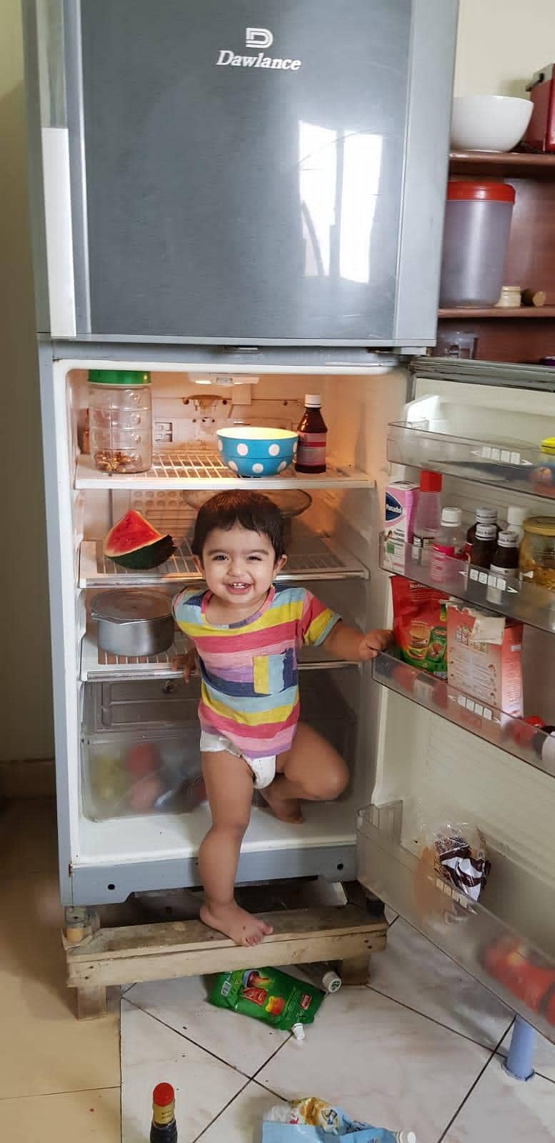 refrigerator 0
