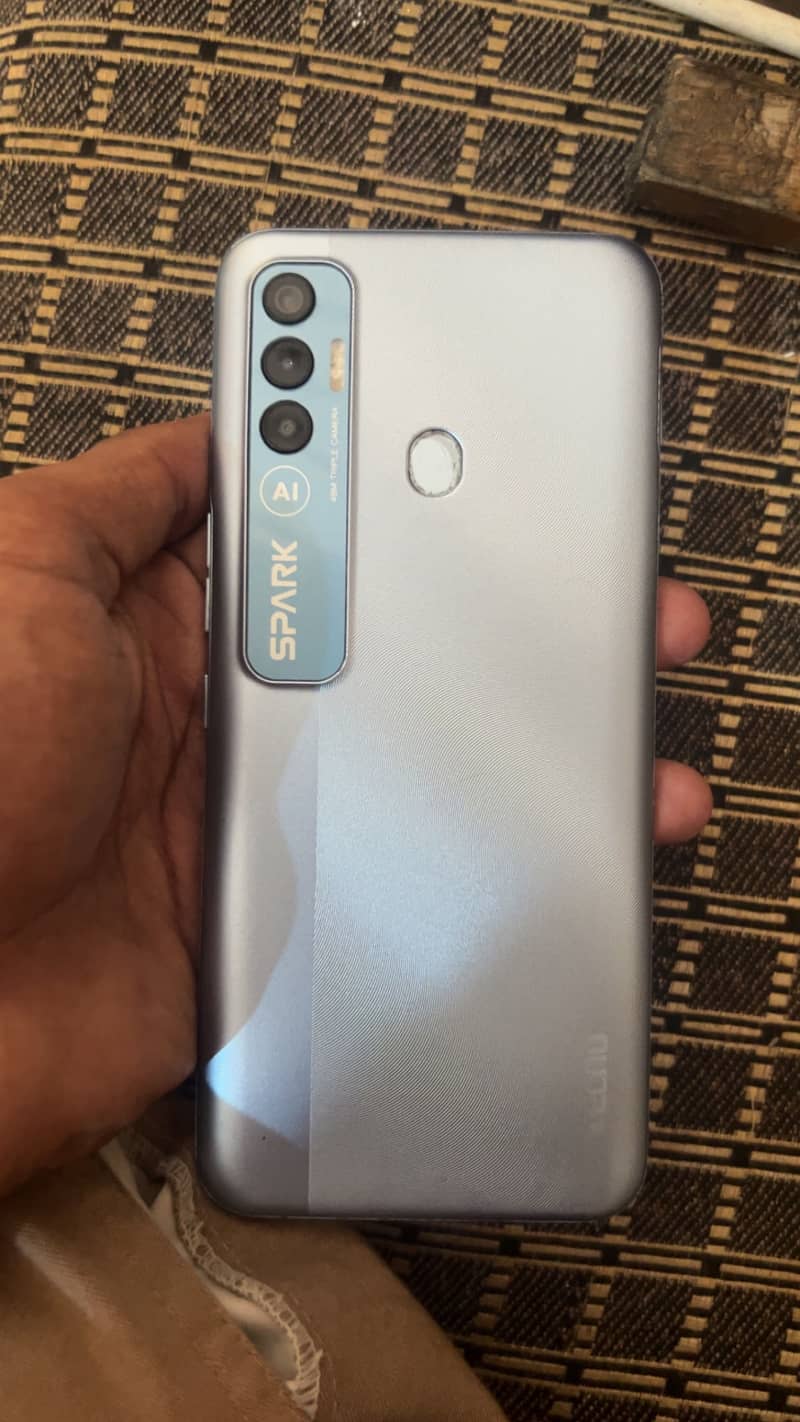 Techno spark 7 pro 0