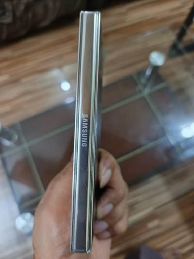 Samsung Z Fold 5