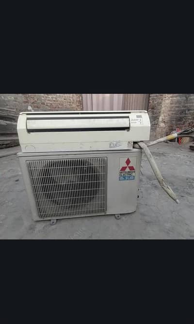 Mitsbushi 1 ton ac with