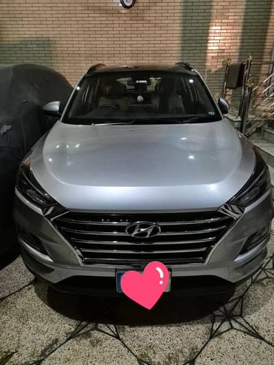 HYUNDAI TUCSON AWD