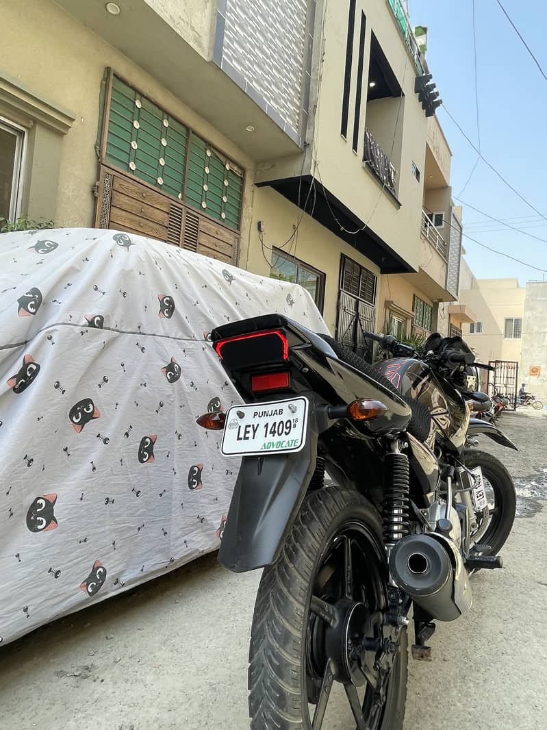 Yamaha 1