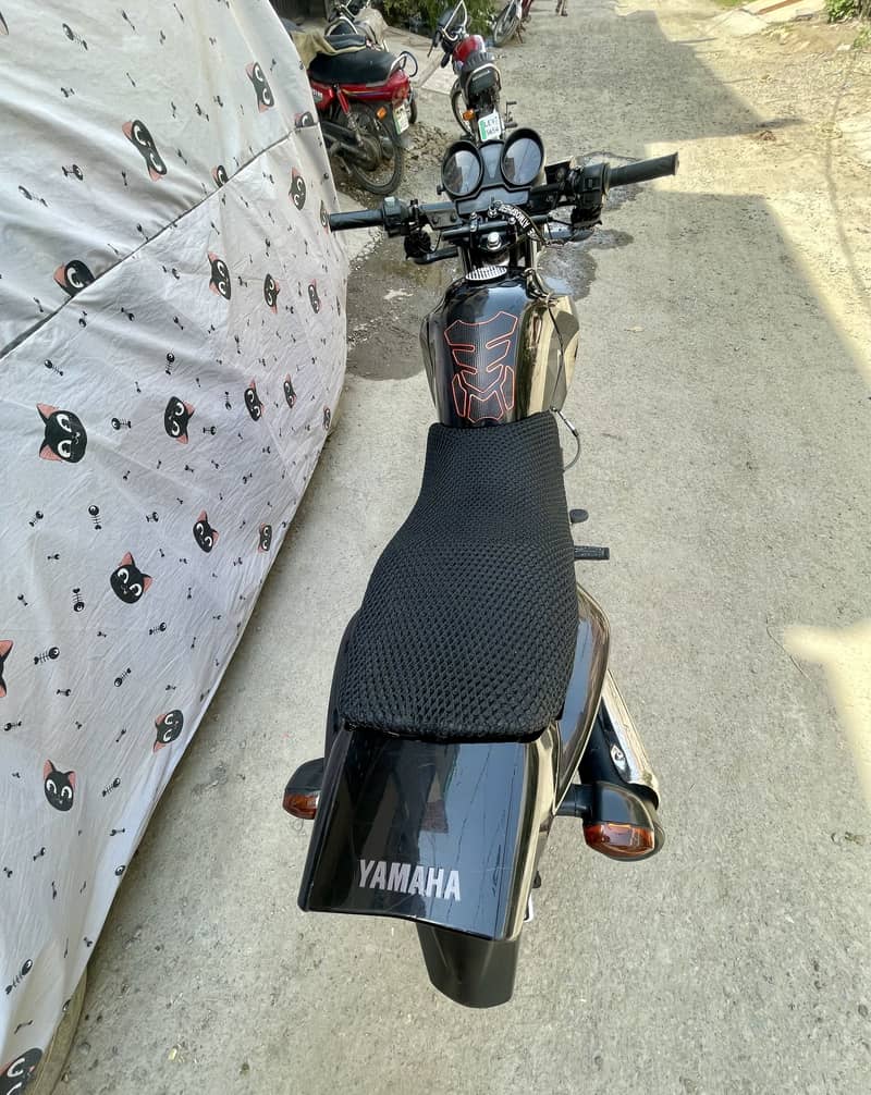 Yamaha 9