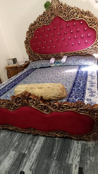 Royal king size bedset for sale
