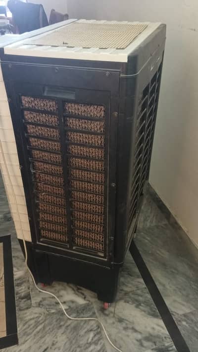 AIR COOLER FOR SALE  8000