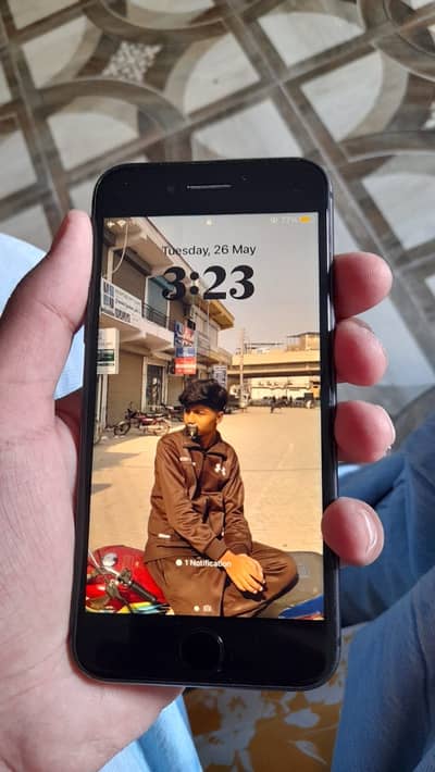 I phone 8