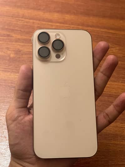 Apple iPhone 16 Pro Max