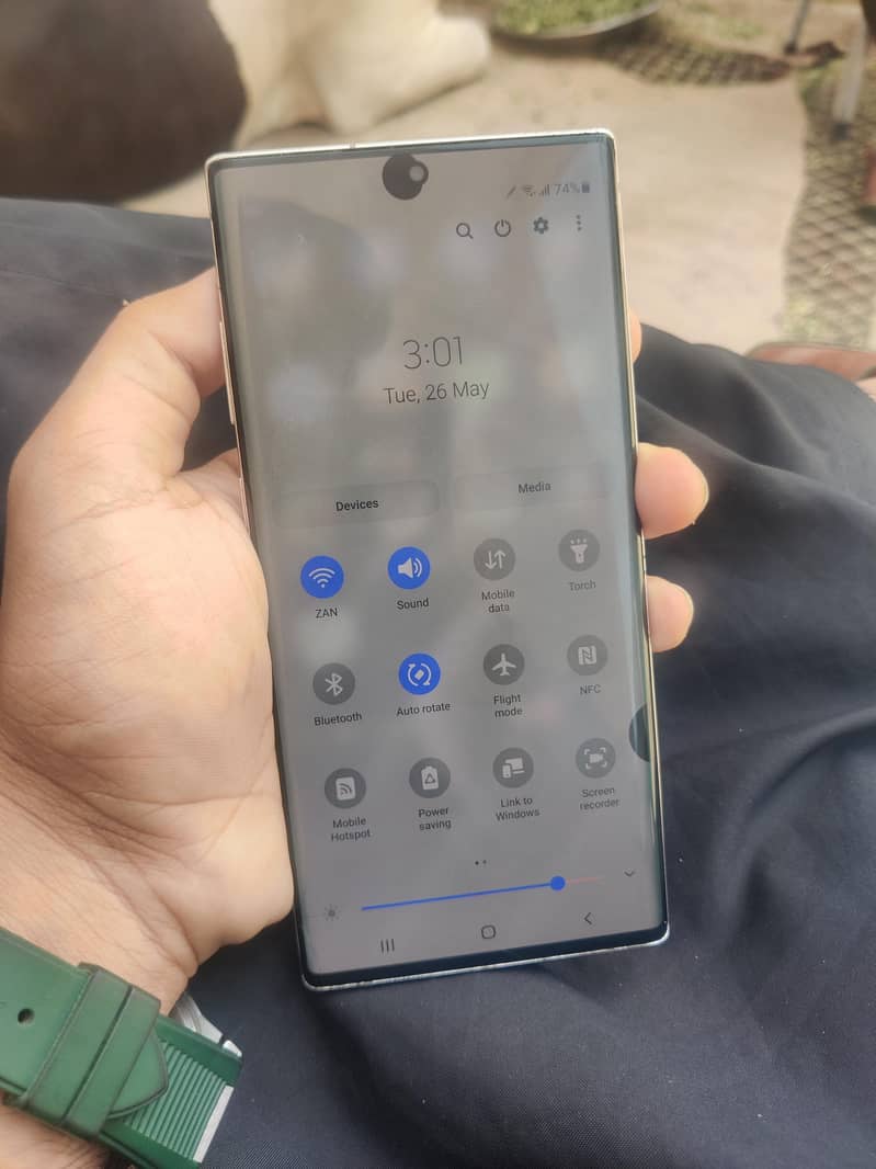 Samsung Mobile Note 10 Plus 4
