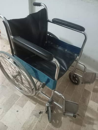 Medical Wheel Chair for Sale – Good Condition