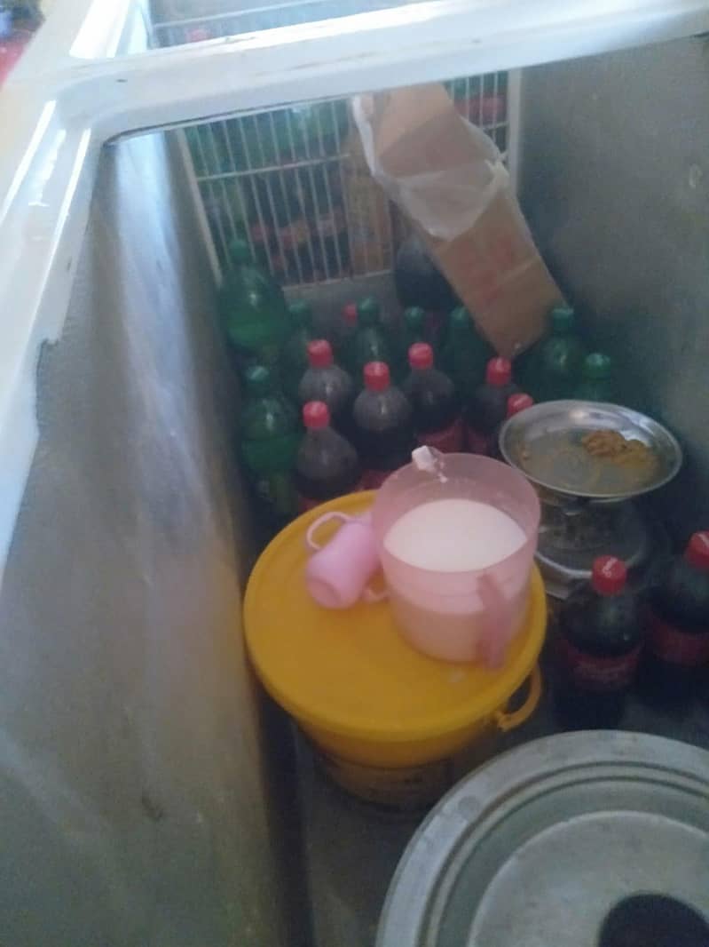 freezer  7/10 condition 3