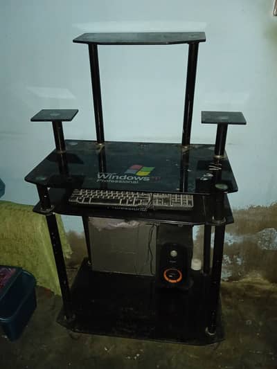 Computer Table just like new