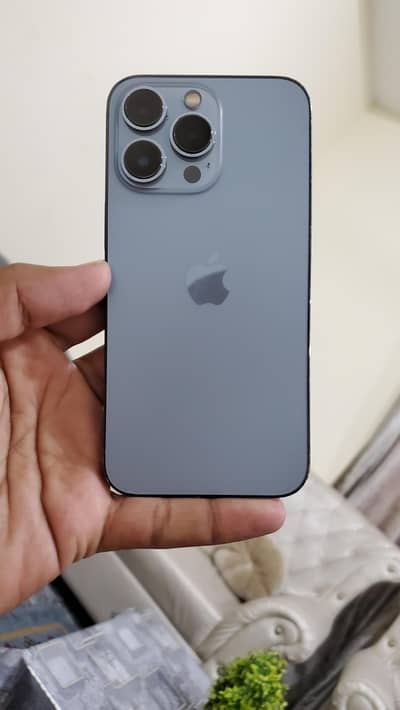 Apple iPhone 13 Pro