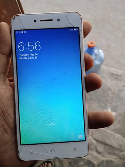 OPPO A37 pta approved just glass crack working good number 03249433684