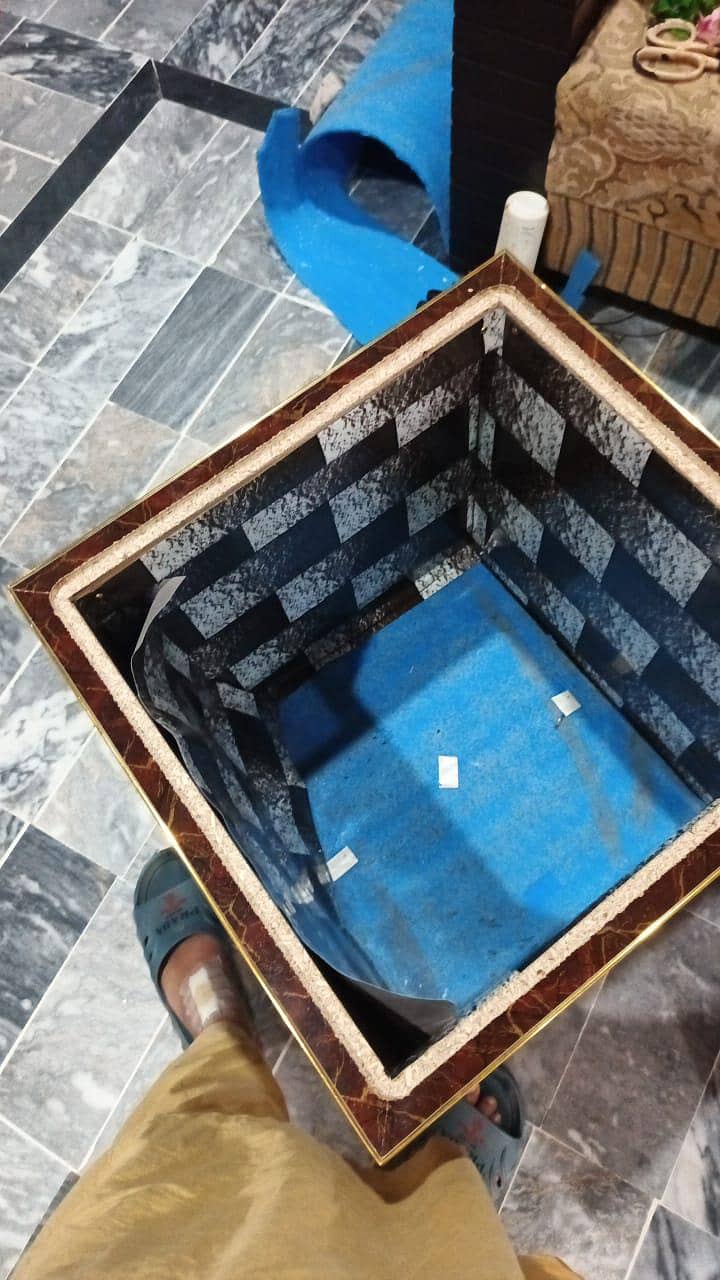 infinity illusion table Masterpiece 1