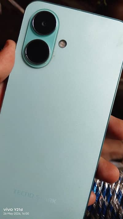 Tecno Spark Go 2