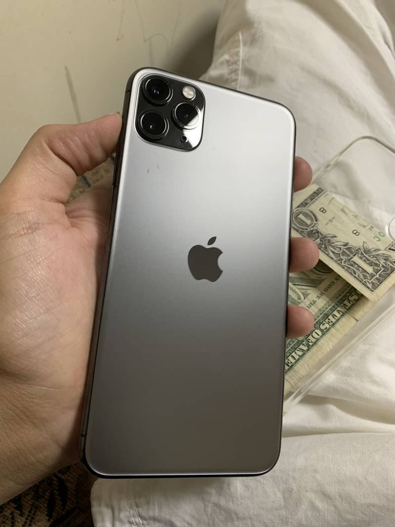 Apple iPhone 11 Pro Max 0