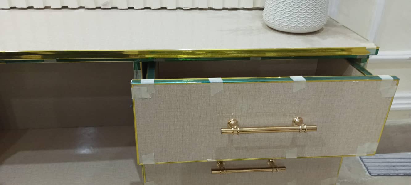 LED Console Table 1