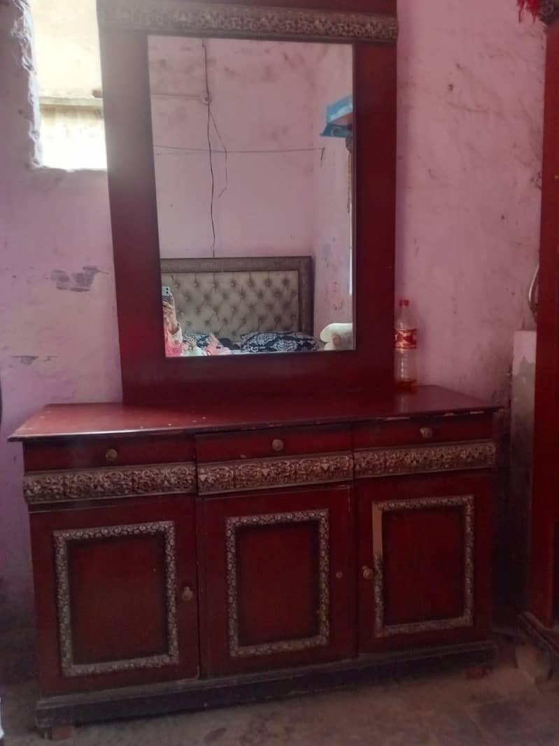 dressing table and showcase 1